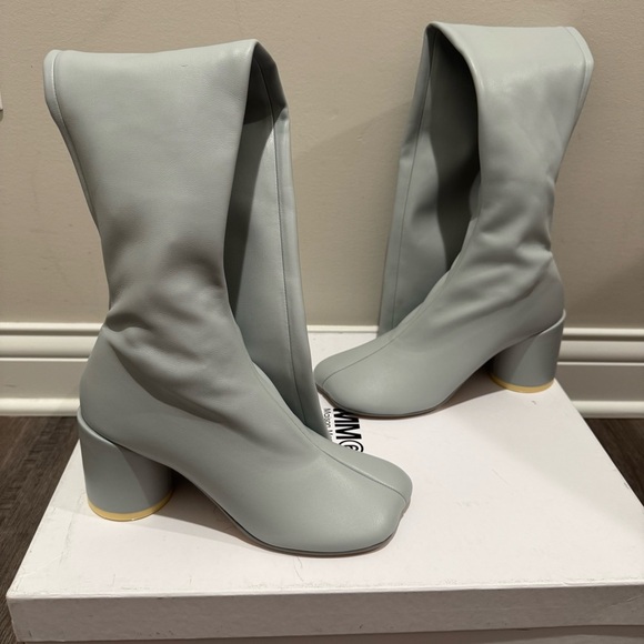 MM6 Maison Margiela Anatomic Thigh High Tabi Shaped Tall Heeled Boot Pearl Blue - Picture 5 of 16
